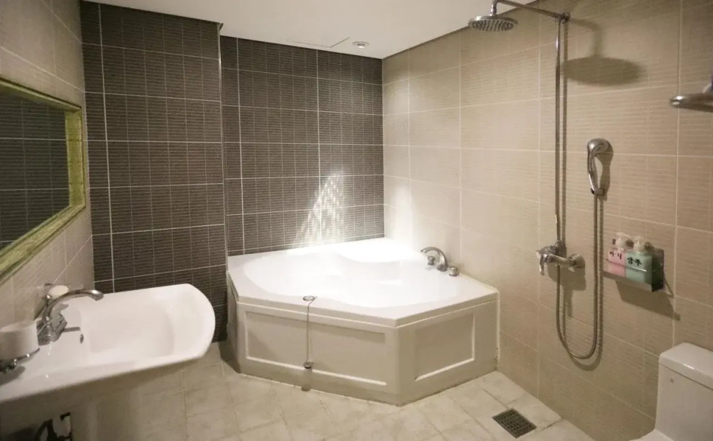 Hotel ES Cheongju