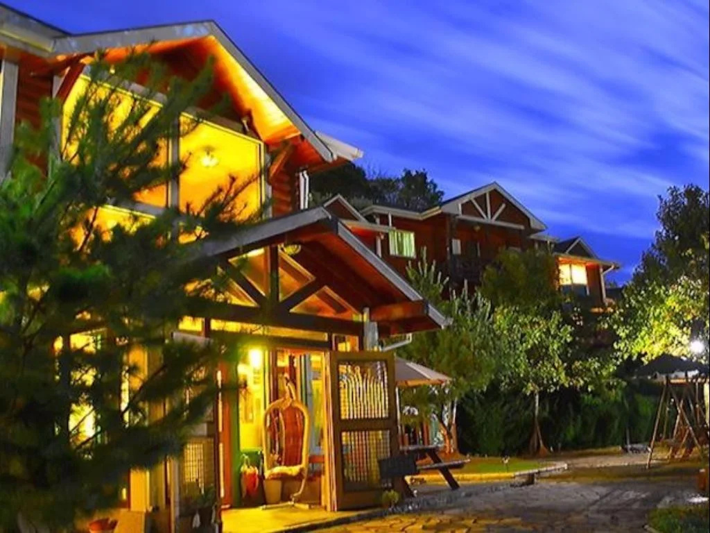 Yosemite Park B&B