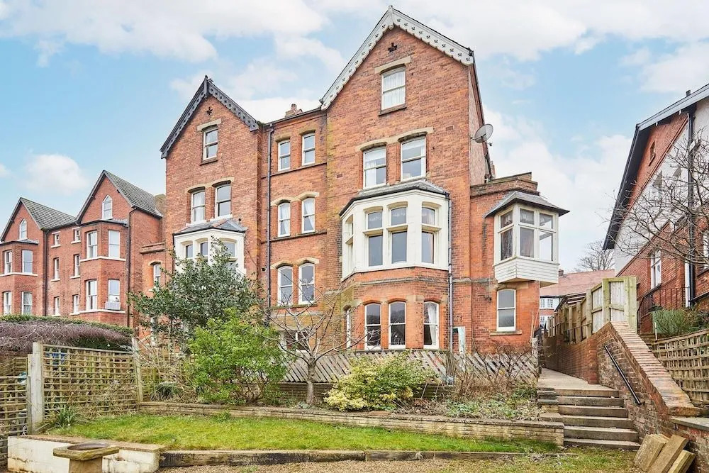 Host Stay The Garden Flat