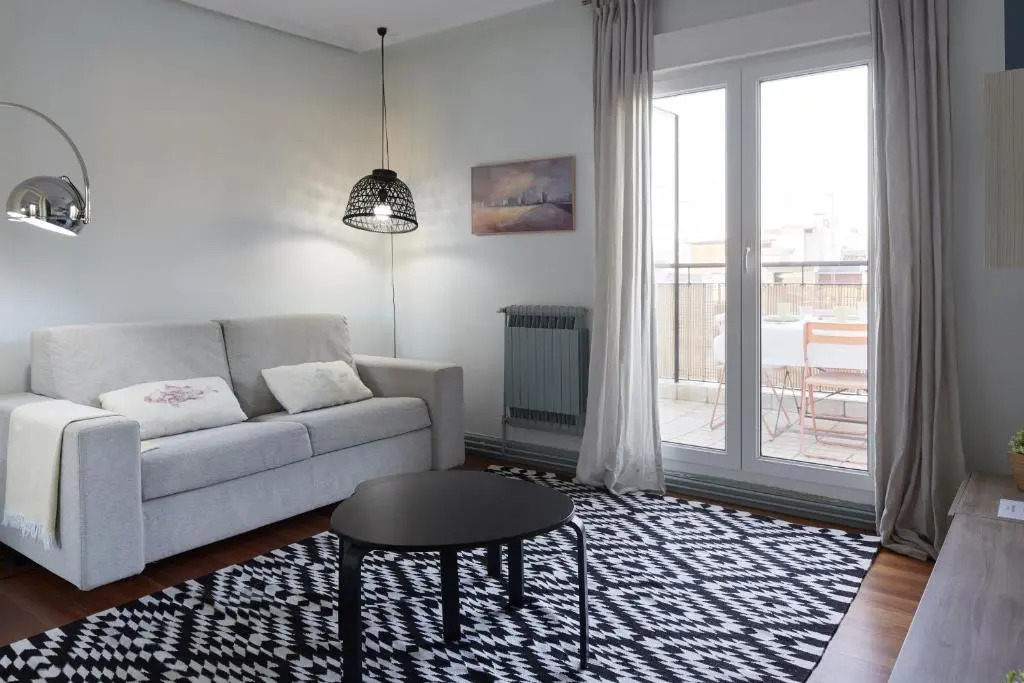 Marrubi - Basque Stay