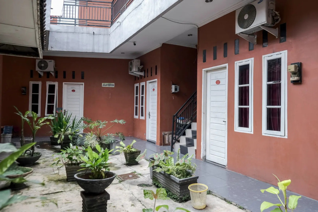 Djaboerigin Mongonsidi Guest House RedPartner