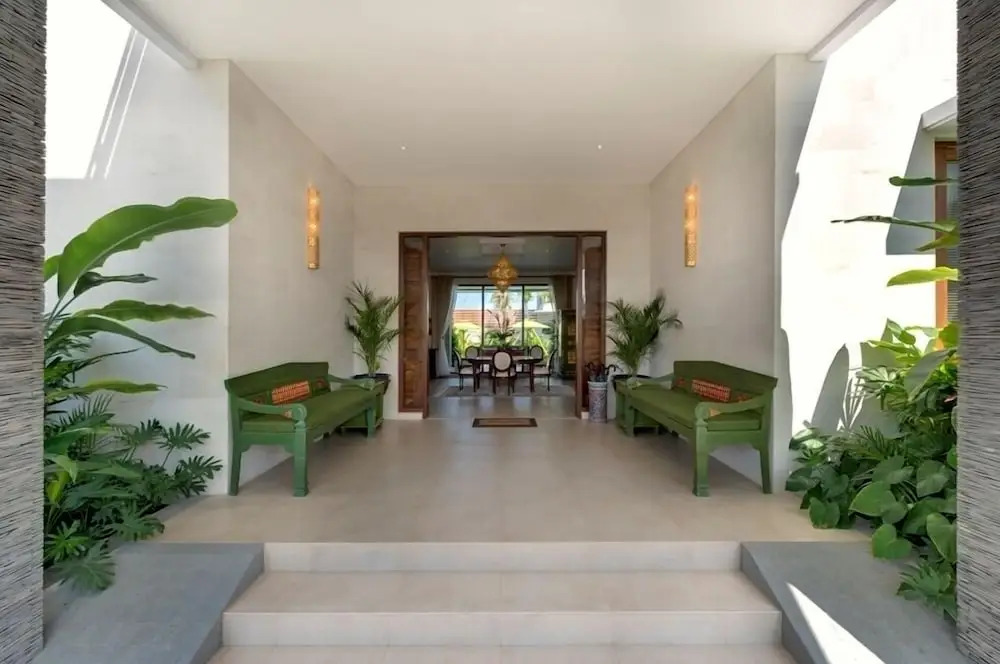 JOS Villa Canggu - Batu Bolong
