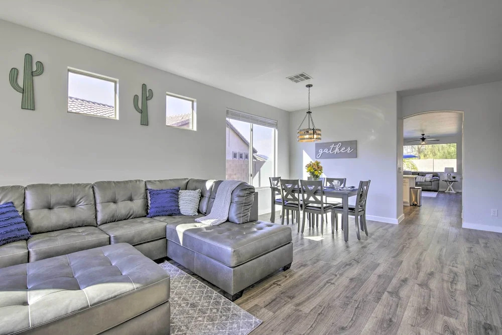 Fire Pit, Covered Patio: Stylish Goodyear Refuge