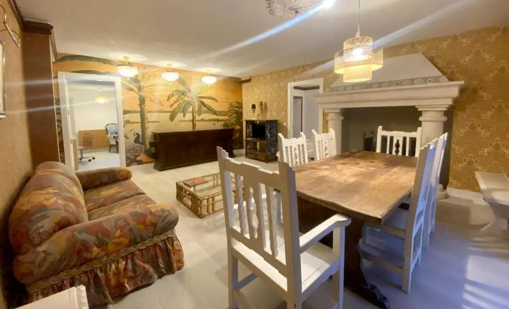 Apartamentos María Luisa