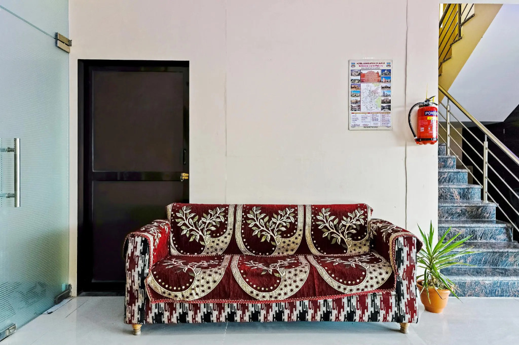 OYO 30328 Hotel Shyam Palace