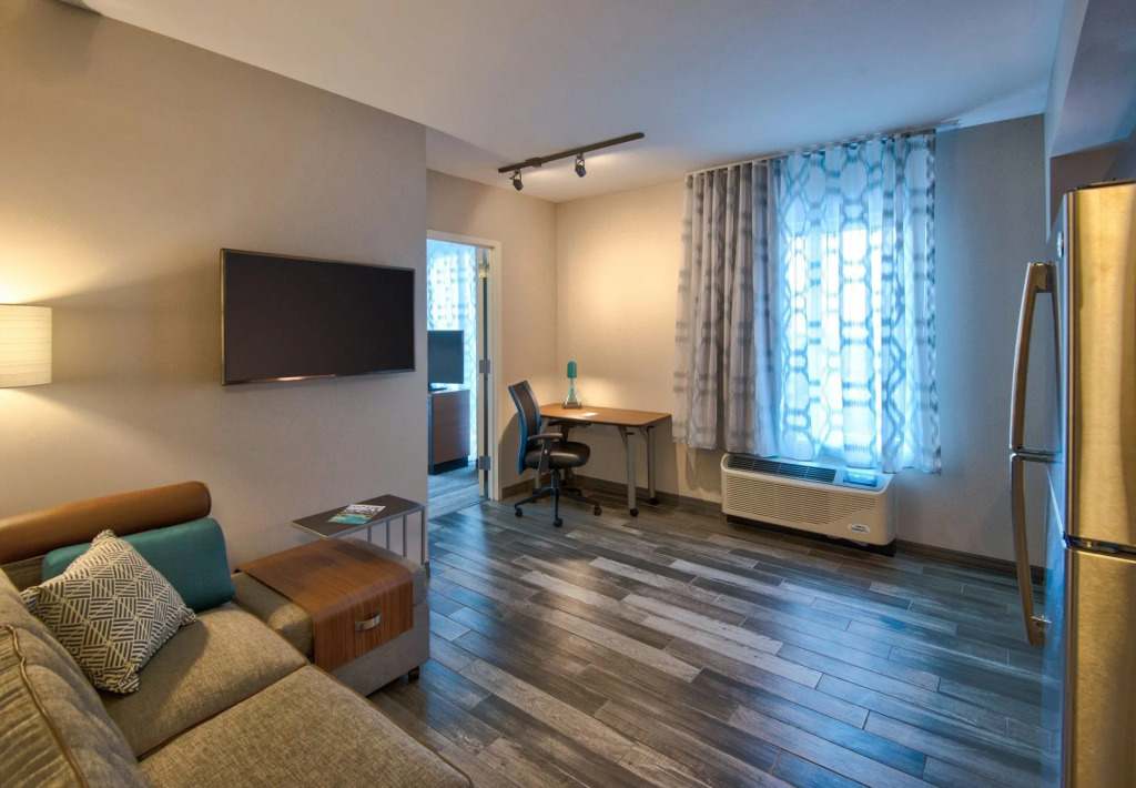 TownePlace Suites by Marriott Miami Airport