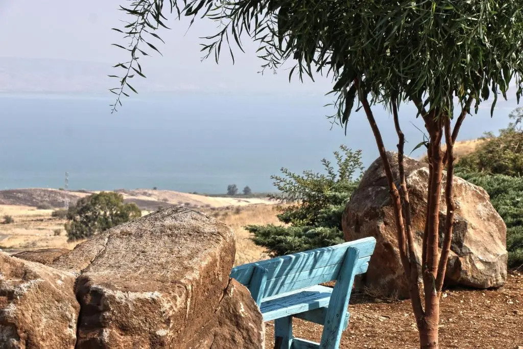 בקצה הכנרת