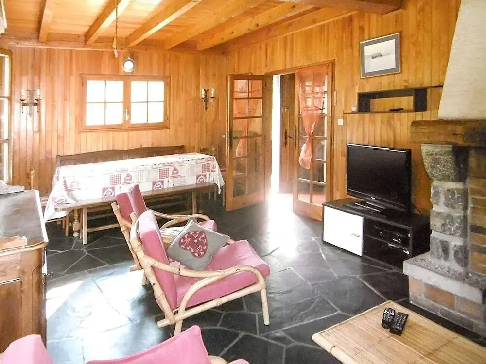 Magnificent chalet with garden