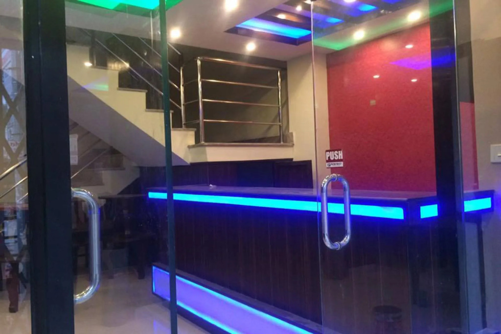Budget Hotel Multiplex