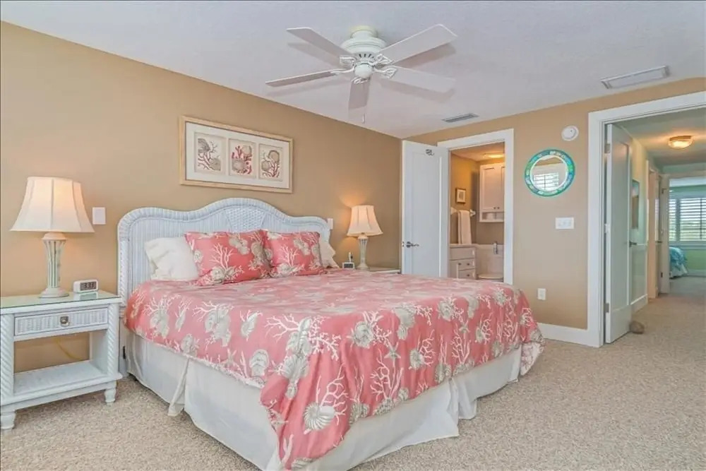 Turtleback Unit #12 - 3Br Villa