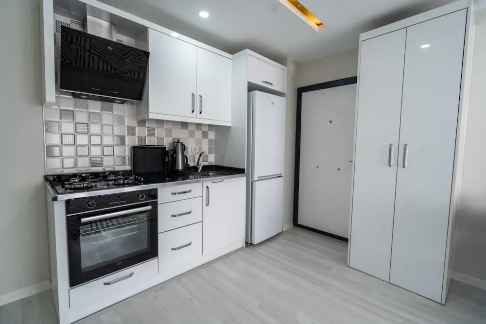 Apartment With Balcony Close to Beach in Muratpasa