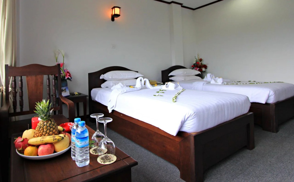 KMA 115 Miles Hotel