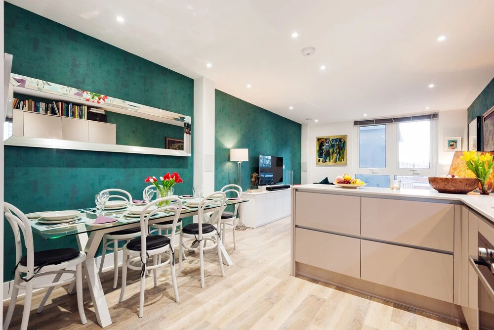 The Butler Court Apartment - TWC