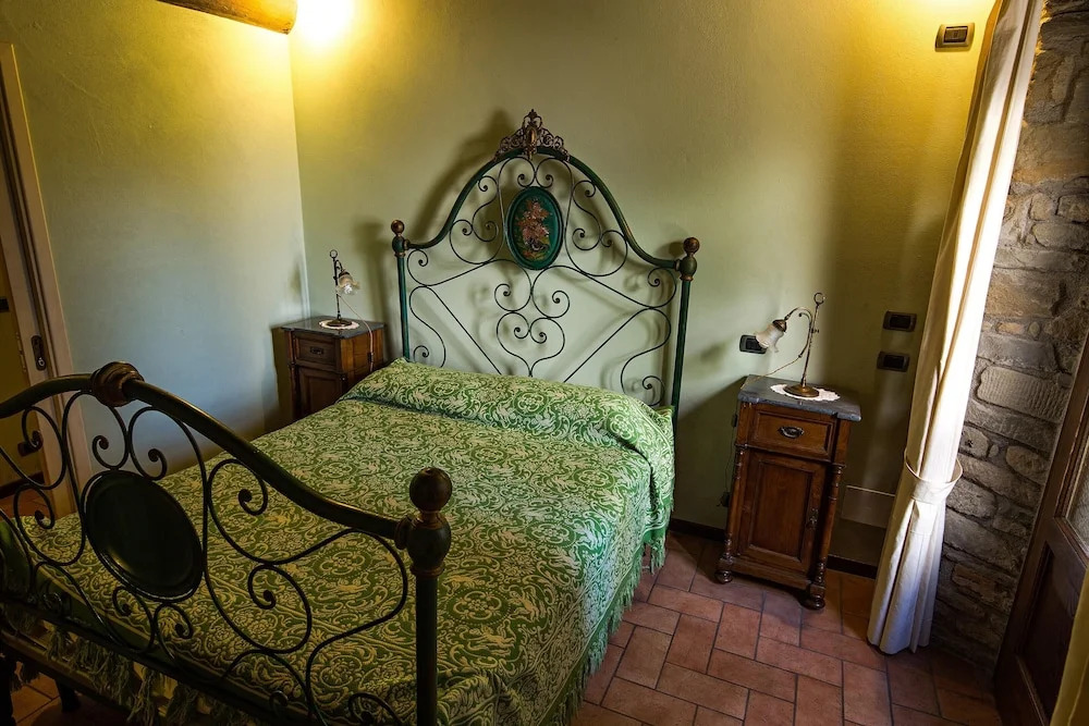 House With 3 Bedrooms in Castelnuovo di Garfagnana, With Wonderful Mou