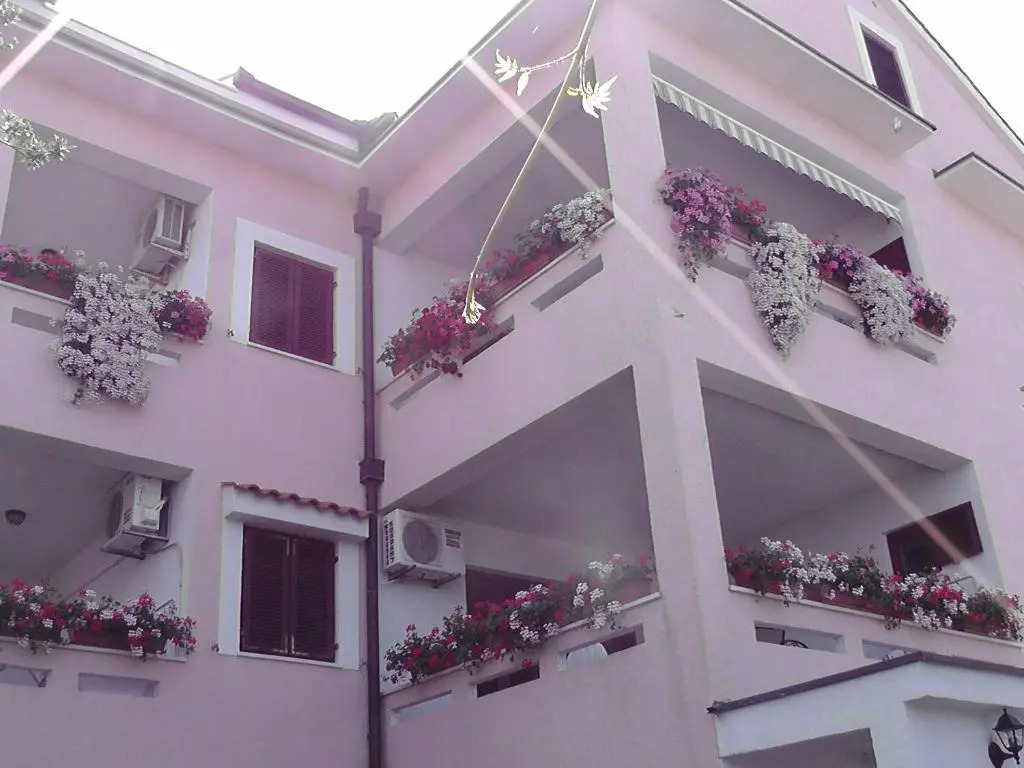 Apartments Lavanda 1