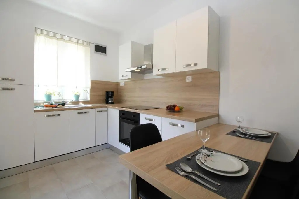 Apartment Padulj 1365