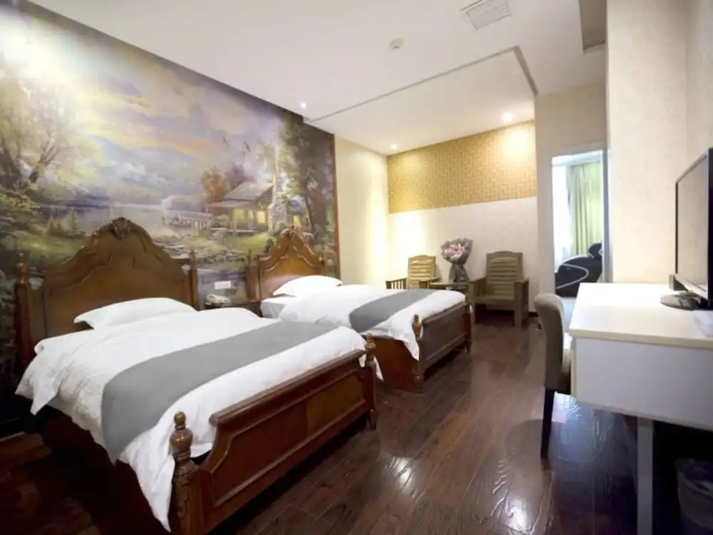 GreenTree Inn (Guilin Railway Station)