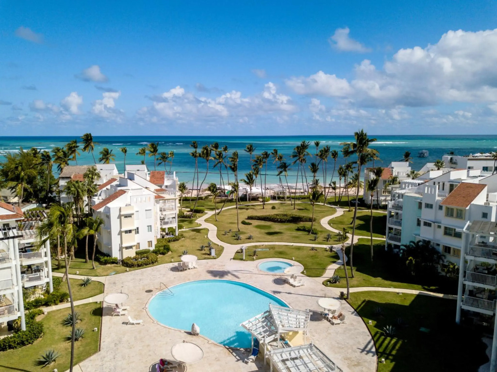 Bavaro Oceanfront Ph 4 Bdr with 5 Bath 10+ Guests