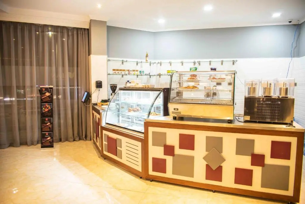 Urban Point Hotel