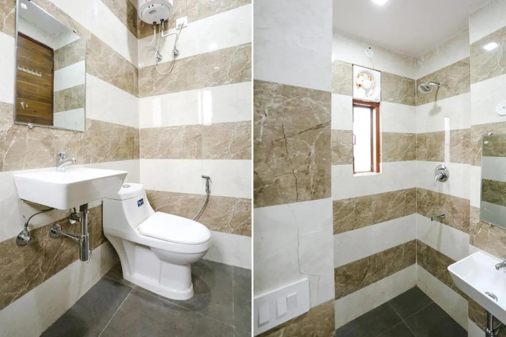 FabHotel New Silver Crown
