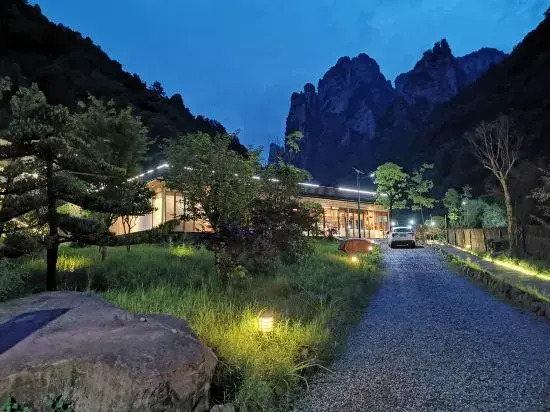Avatar's Mist Valley Hotel