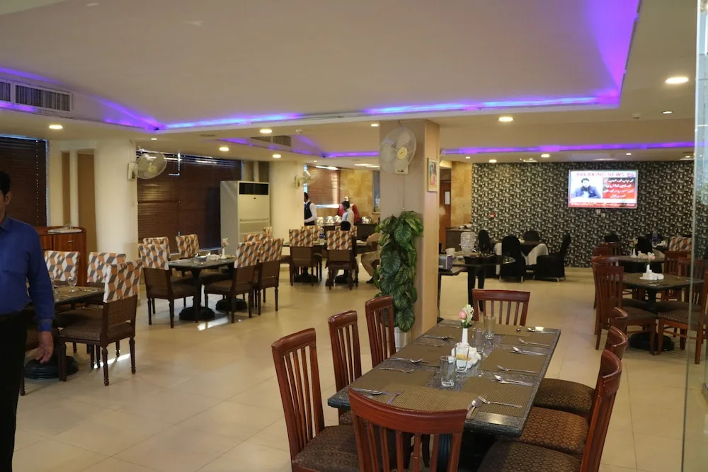 Hotel Royal