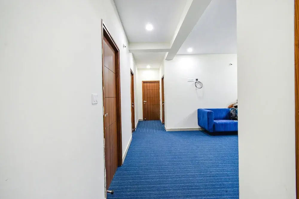 Fabhotel Maski Suites