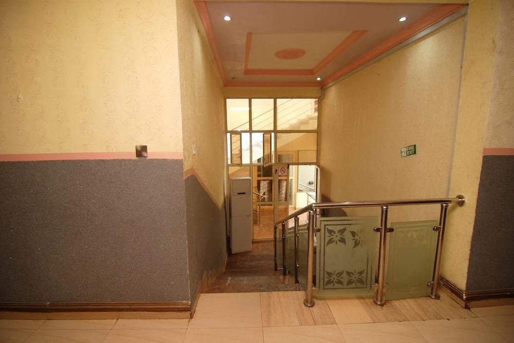 Nest Suite & Spa