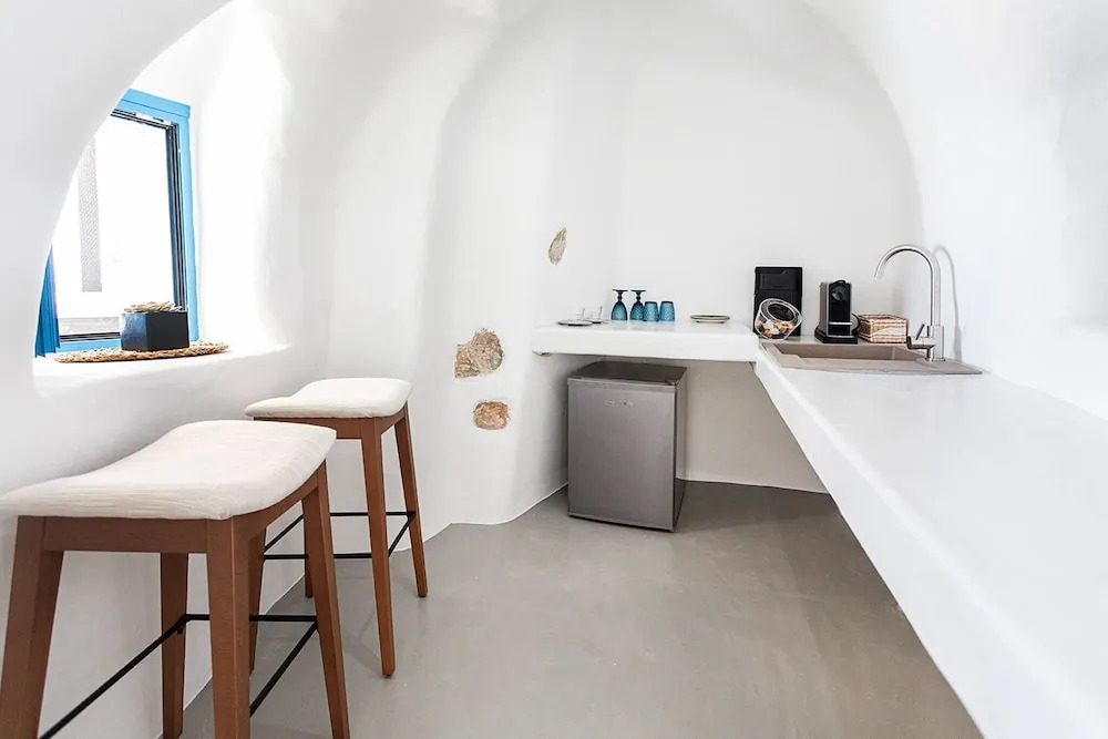 Sandras Suite With Outdoor Hot Tub And Sea View