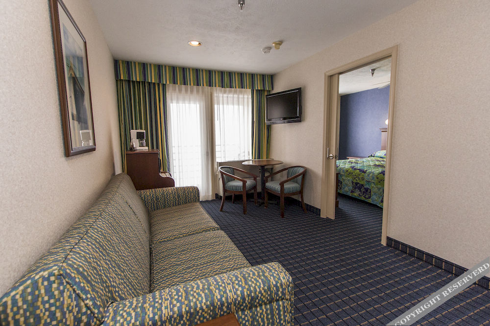 Cedar Point's Sandcastle Suites