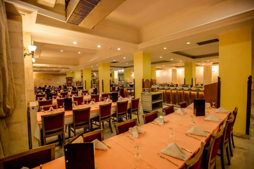 Tassaray Hotel