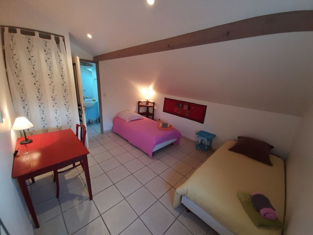 Puravida Lodge and Apparts