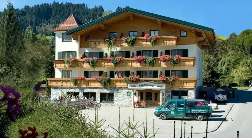 Hotel Garni Alpenland
