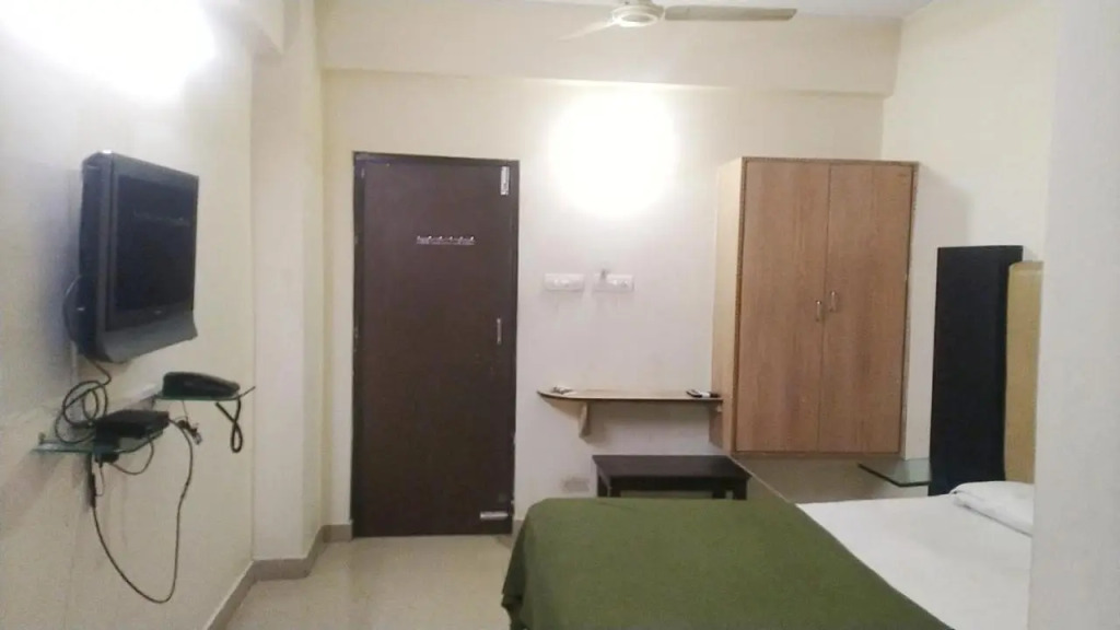 PPH living Silver Villa 2