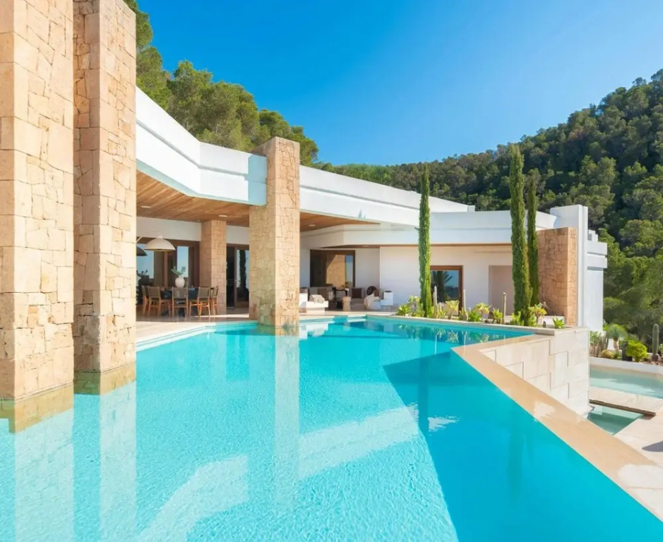 Appealing Villa Near Ibiza Town