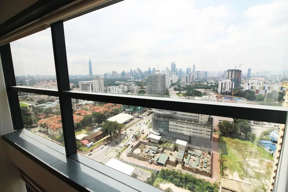 3 Towers KL @ KL Embassy Row by HnHCozy