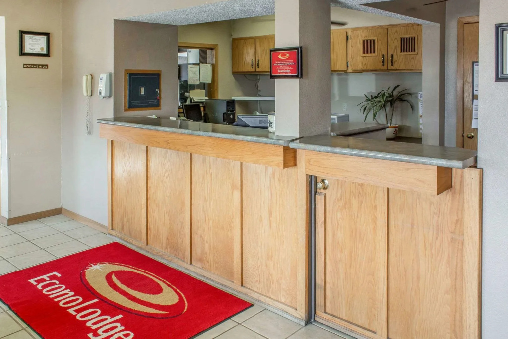 Le Mars Inn and Suites