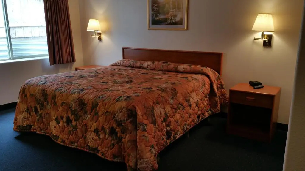 Aquarius Inn