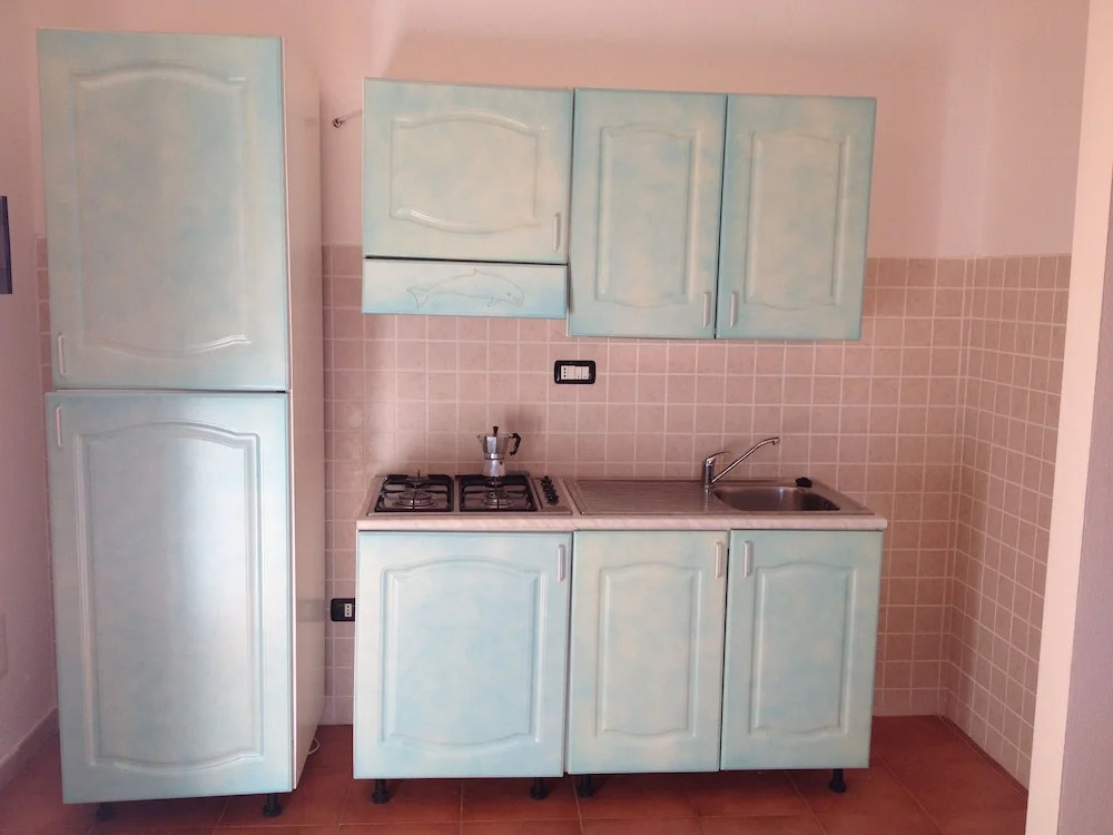 Modern 1 bed Apartment Sleep 3 sea View Only 700mt From sea