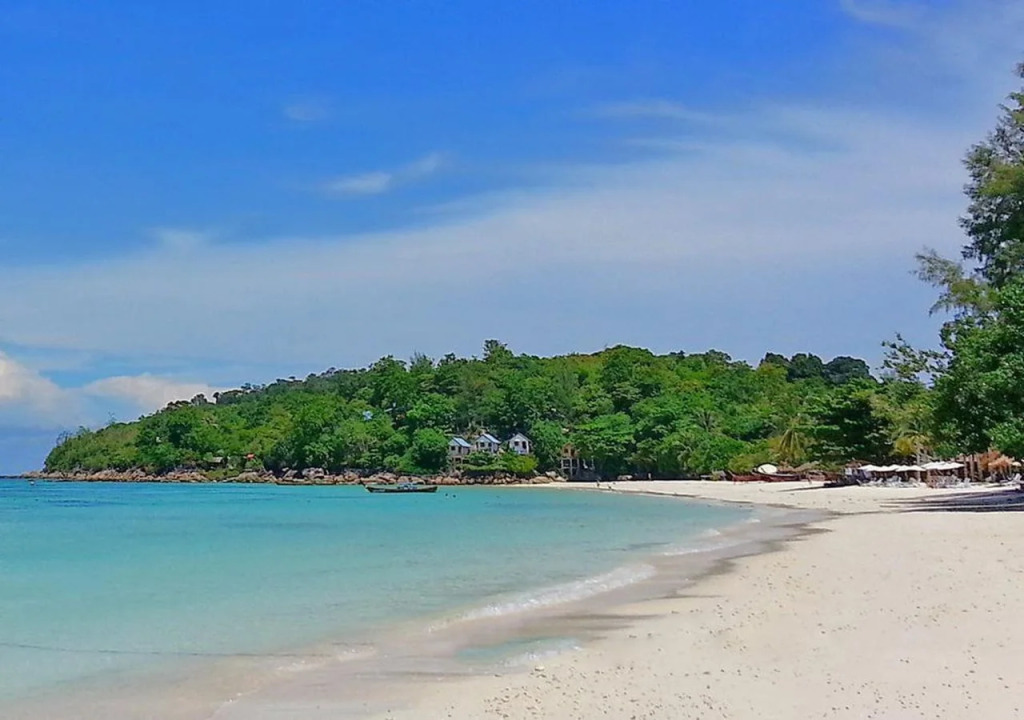 The Breeze Lipe Resort