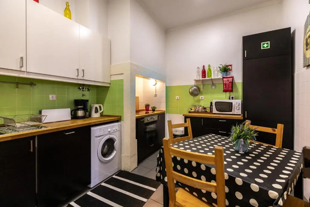 Spacious and elegant family home - BP1