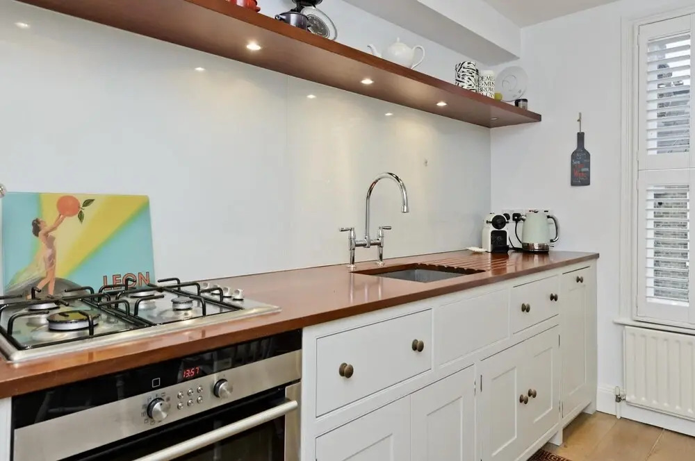 Fantastic 2bed Flat With Private Roof Terrace