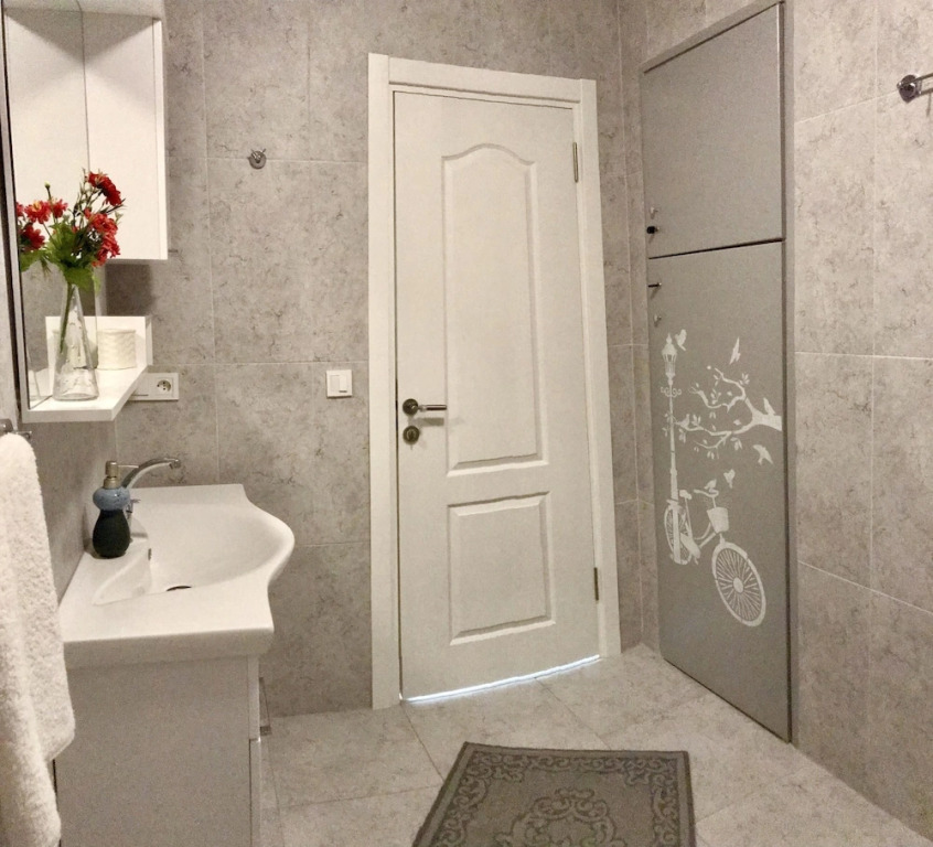 Sirena's Suites