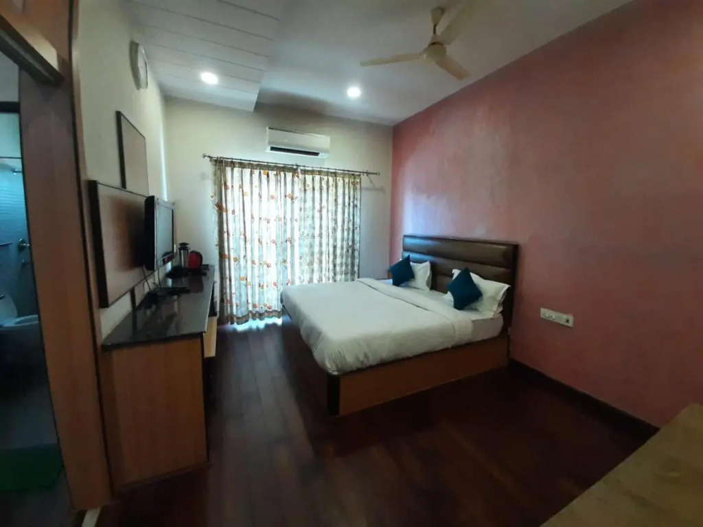 Hotel Anuvibha Malviya Nagar
