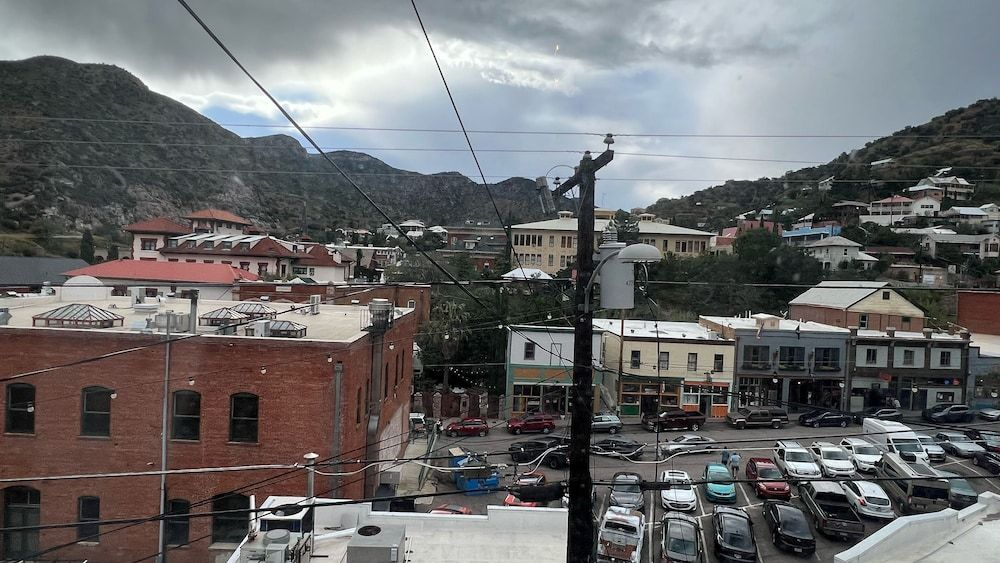 Hotel La More at The Bisbee Inn