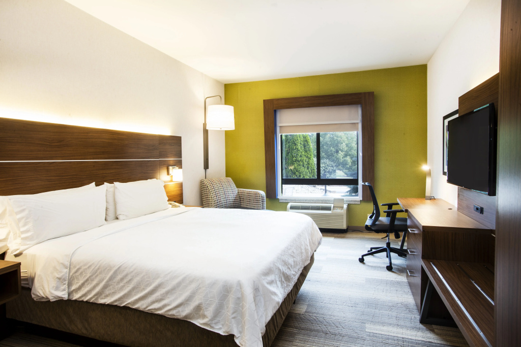 Holiday Inn Express & Suites Bethlehem Airport-Allentown Area