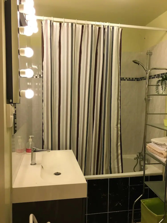 Sunny and Spacious Appartment, 44 Sqm, Great View, Wifi, Tv,