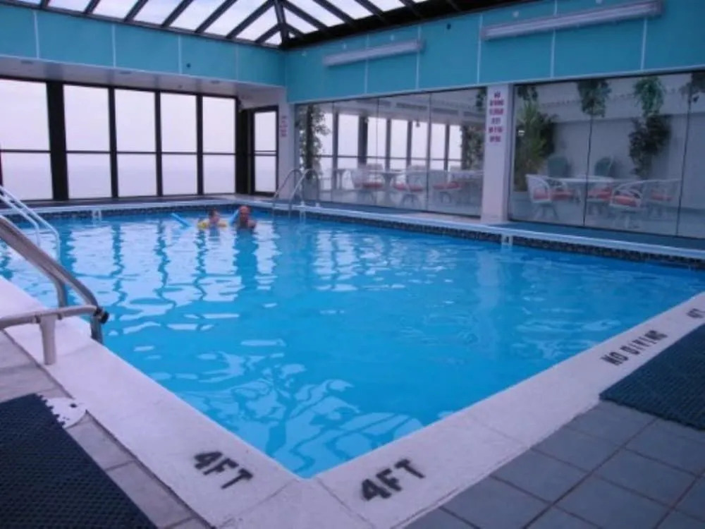 Golden Sands 207 - 2 Br Condo
