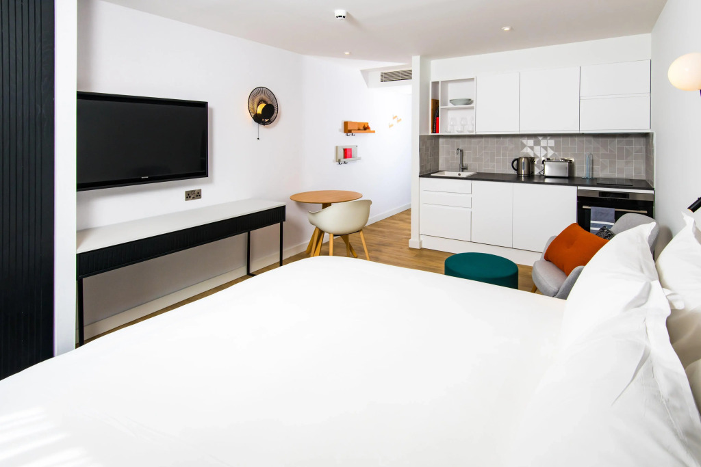 Staybridge Suites - Cardiff by IHG