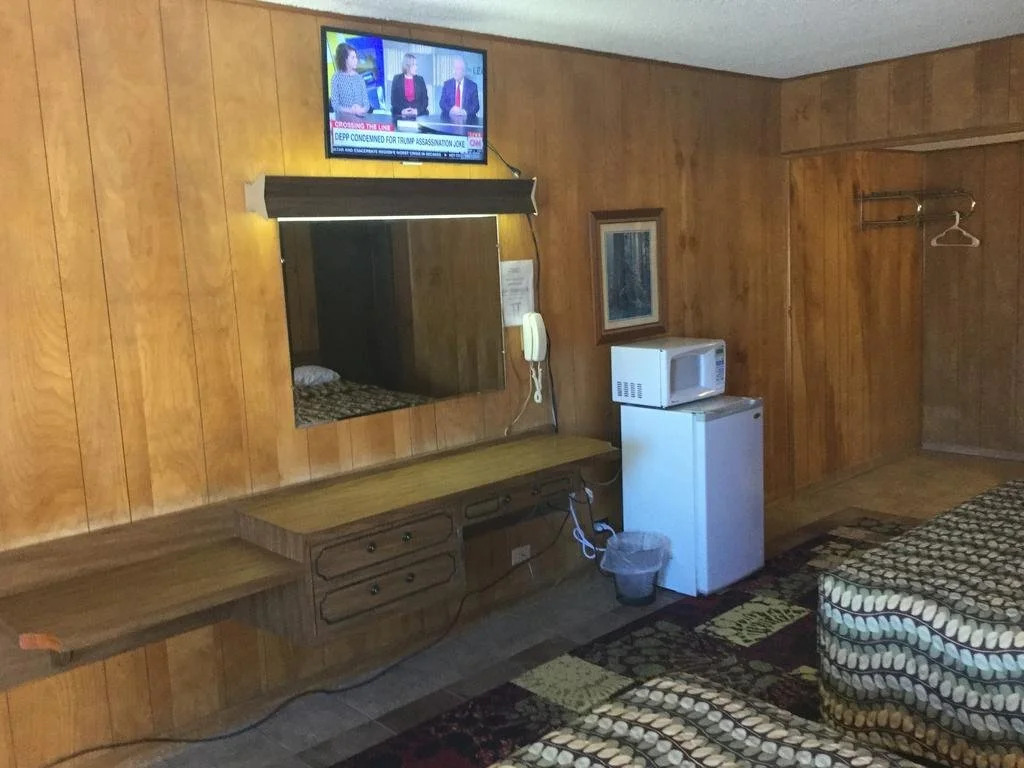 Towne Center Motel
